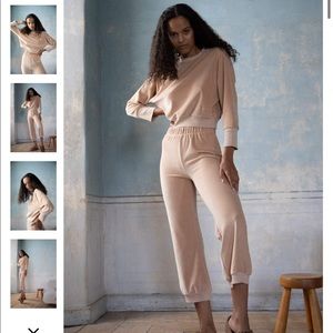 Cropped velour sweatshirt